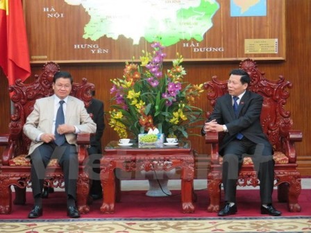 Phó Thủ tướng Cộng hòa Dân chủ Nhân dân Lào thăm, làm việc tại Bắc Ninh - ảnh 1